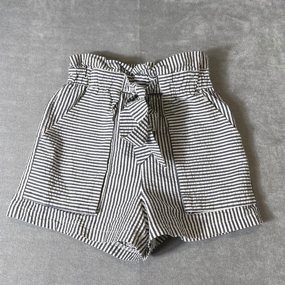 Zara Navy White Striped Seersucker Paperbag Waist Shorts XS